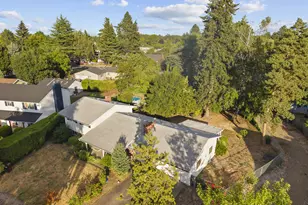 1324 NE Birchaire Ln, Hillsboro, OR 97124 - Photo 38