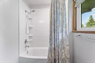 1324 NE Birchaire Ln, Hillsboro, OR 97124 - Photo 20