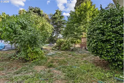 1324 NE Birchaire Ln, Hillsboro, OR 97124 - Photo 38