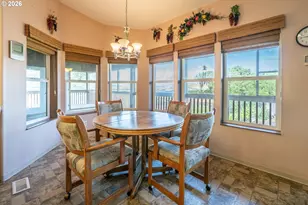 1631 E 9th St, The Dalles, OR 97058 - Photo 18