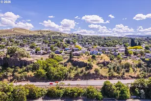 1631 E 9th St, The Dalles, OR 97058 - Photo 44