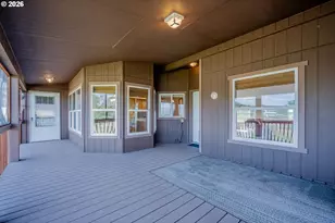 1631 E 9th St, The Dalles, OR 97058 - Photo 32