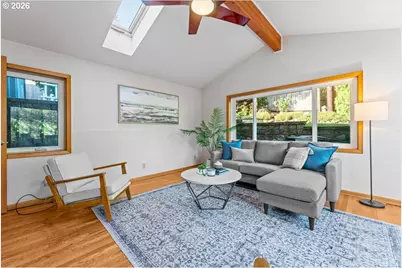 6823 SW Burlingame Ave, Portland, OR 97219 - Photo 32