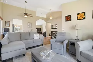 15068 Hiltonhead Ct, Oregon City, OR 97045 - Photo 6