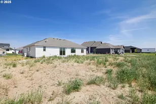 303 Sage St, Boardman, OR 97818 - Photo 24