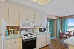 325 Lancer St, Lincoln City, OR 97367 - Photo 8