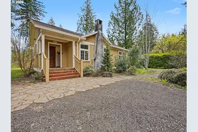 60111 E Sleepy Hollow Dr, Sandy, OR 97055 - Photo 2