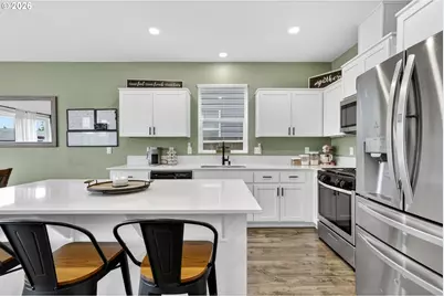900 Ben Brown Ln, Woodburn, OR 97071 - Photo 4