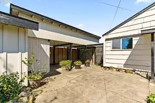 1649 G St, Springfield, OR 97477 - Photo 24