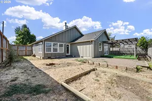5792 E St, Springfield, OR 97478 - Photo 30