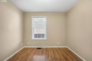 5792 E St, Springfield, OR 97478 - Photo 24