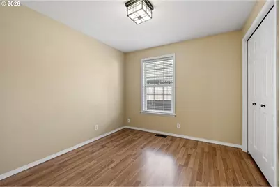 5792 E St, Springfield, OR 97478 - Photo 20