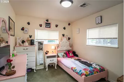 314 S Cedar St, Drain, OR 97435 - Photo 22