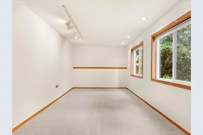 20301 SW Gassner Rd, Beaverton, OR 97007 - Photo 24