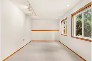 20301 SW Gassner Rd, Beaverton, OR 97007 - Photo 24