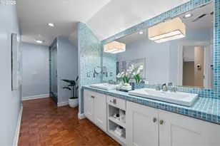 2328 SW Broadway Dr, Portland, OR 97201 - Photo 24