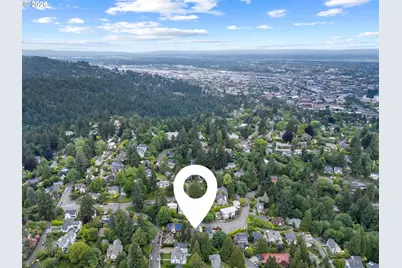 2328 SW Broadway Dr, Portland, OR 97201 - Photo 46