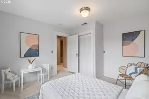 2328 SW Broadway Dr, Portland, OR 97201 - Photo 34