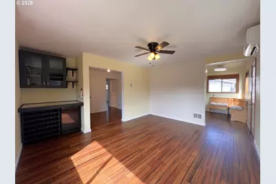 1092 Lewis St, North Bend, OR 97459 - Photo 12