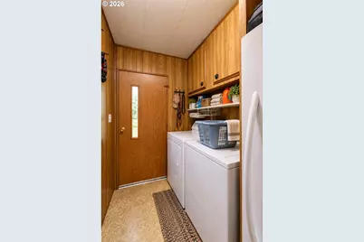 53254 Bridge Dr, La Pine, OR 97739 - Photo 12