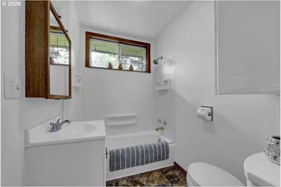 544 Lou Gray Dr, Myrtle Creek, OR 97457 - Photo 28