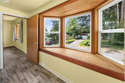 1814 4th St, Astoria, OR 97103 - Photo 4
