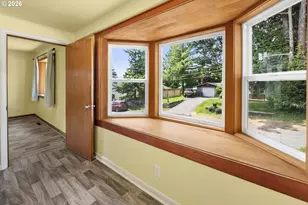 1814 4th St, Astoria, OR 97103 - Photo 4