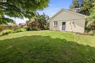 1814 4th St, Astoria, OR 97103 - Photo 32
