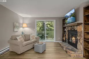 29700 SW Courtside Dr, Wilsonville, OR 97070 - Photo 8