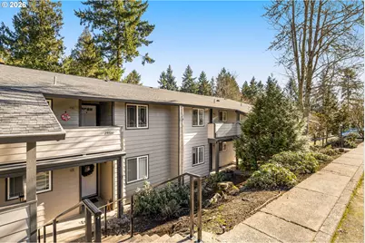 29700 SW Courtside Dr #43, Wilsonville, OR 97070 - Photo 1