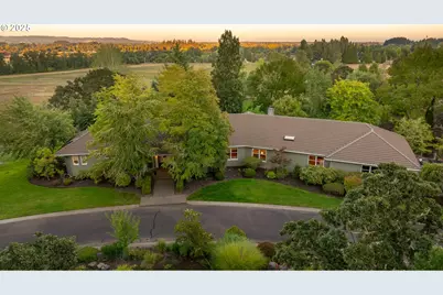 11790 SW Fox Ridge Rd, McMinnville, OR 97128 - Photo 2