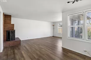 1008 Coburg Rd, Eugene, OR 97401 - Photo 8