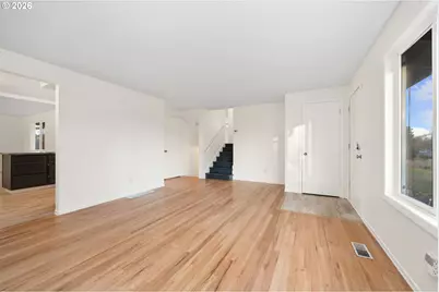 14229 SE Taylor Ct, Portland, OR 97233 - Photo 4