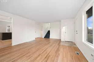 14229 SE Taylor Ct, Portland, OR 97233 - Photo 4