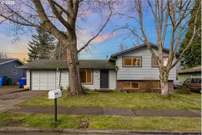 14229 SE Taylor Ct, Portland, OR 97233 - Photo 1