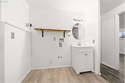 14229 SE Taylor Ct, Portland, OR 97233 - Photo 18