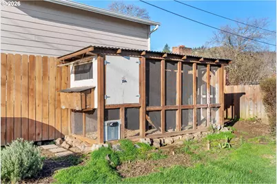 1612 W 10th St, The Dalles, OR 97058 - Photo 28