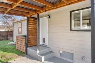 1612 W 10th St, The Dalles, OR 97058 - Photo 24