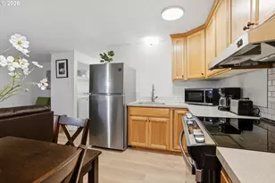 206 NE Johnson St, McMinnville, OR 97128 - Photo 26