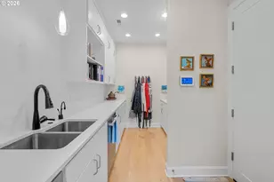 1716 NW Mill Pond Rd, Portland, OR 97229 - Photo 16