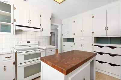 14 Royal Oaks Dr, Roseburg, OR 97471 - Photo 10