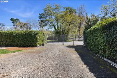 14 Royal Oaks Dr, Roseburg, OR 97471 - Photo 40