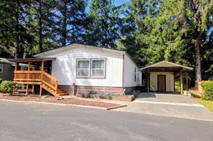 530 Shorepines Pl, Coos Bay, OR 97420 - Photo 1