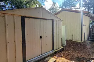 530 Shorepines Pl, Coos Bay, OR 97420 - Photo 22