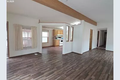 530 Shorepines Pl, Coos Bay, OR 97420 - Photo 6