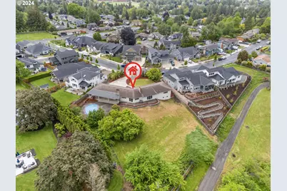 352 NE Lovrien Ave, Gresham, OR 97030 - Photo 40