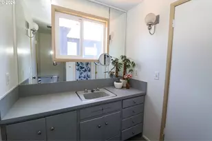 7077 Main St, Springfield, OR 97478 - Photo 30