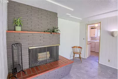 7077 Main St, Springfield, OR 97478 - Photo 10