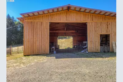 3450 Hogan Rd, Oakland, OR 97462 - Photo 34