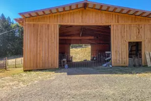 3450 Hogan Rd, Oakland, OR 97462 - Photo 34